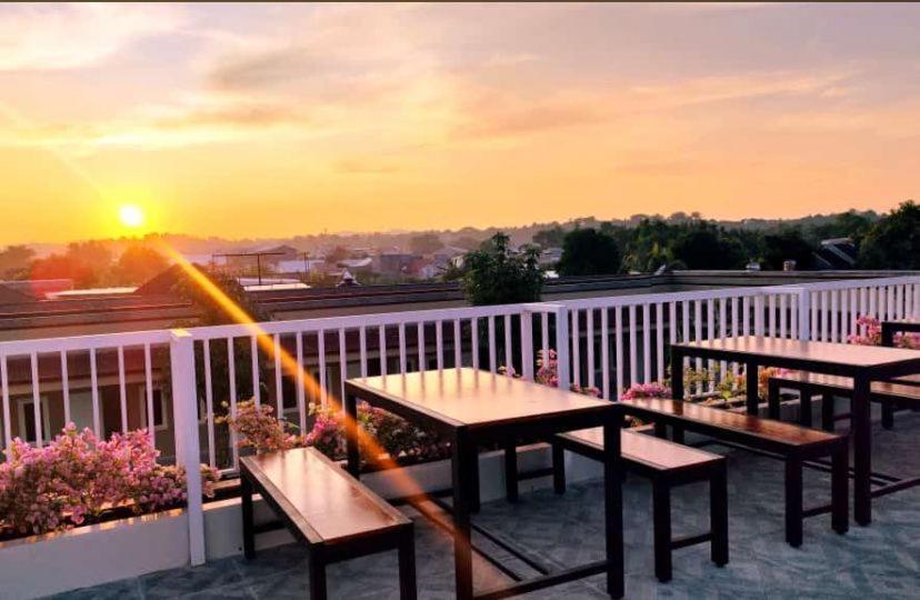 Nio Garden Hotel Sumbawa Ngoại thất bức ảnh